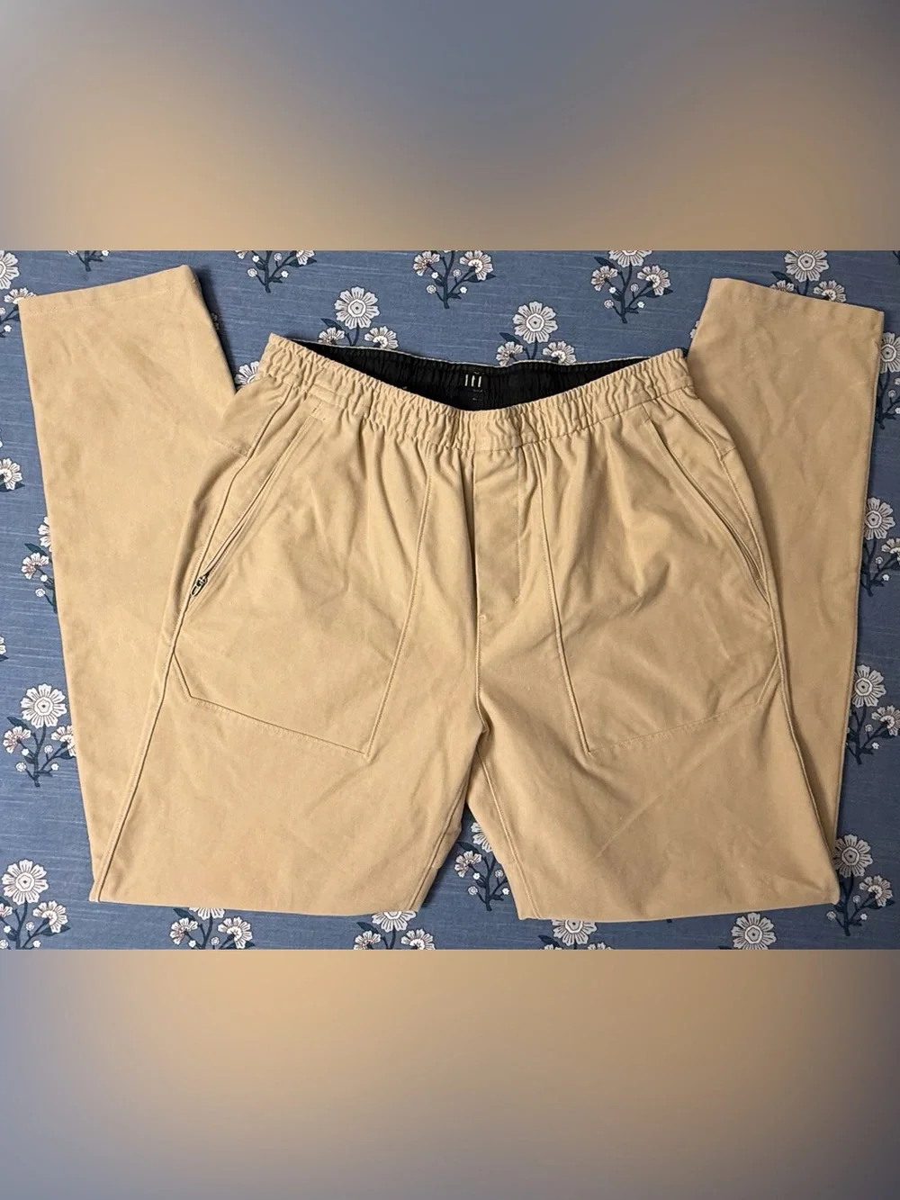 Lululemon Zeroed In Slim-Fit Pant Tall – Men’s Size M – Sand – 30” Inseam – GUC